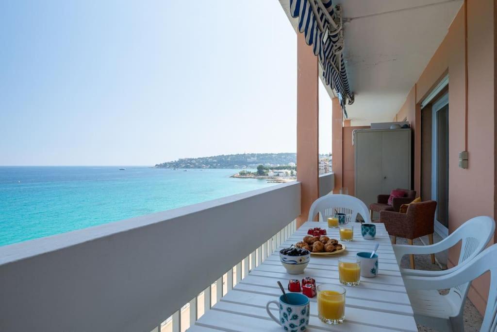 Le Panorama -Vue Exceptionnelle - Dernier Etage - Front De Mer ม็องตง ภายนอก รูปภาพ