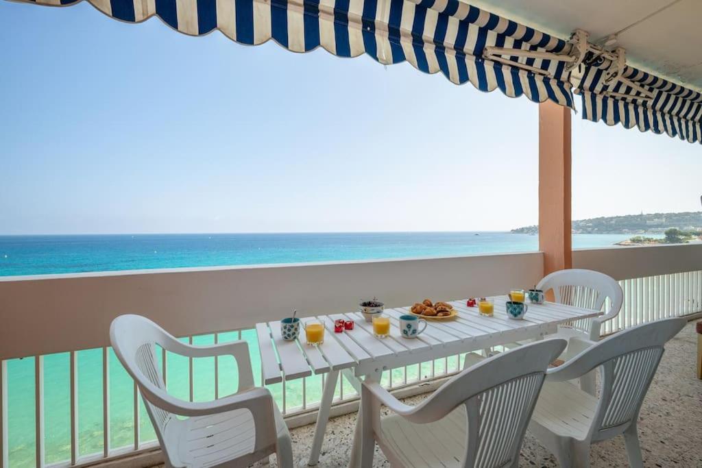 Le Panorama -Vue Exceptionnelle - Dernier Etage - Front De Mer ม็องตง ภายนอก รูปภาพ